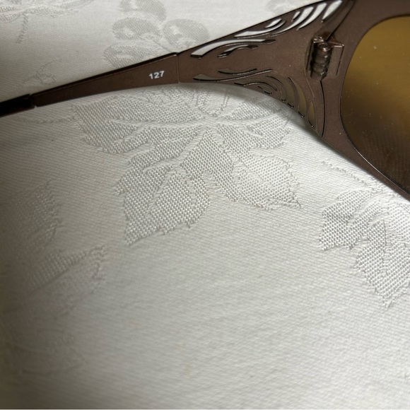 Oakley Liv Sunglasses 05-670 Polished Chocolate/Dark Bronze - Picture 6 of 8